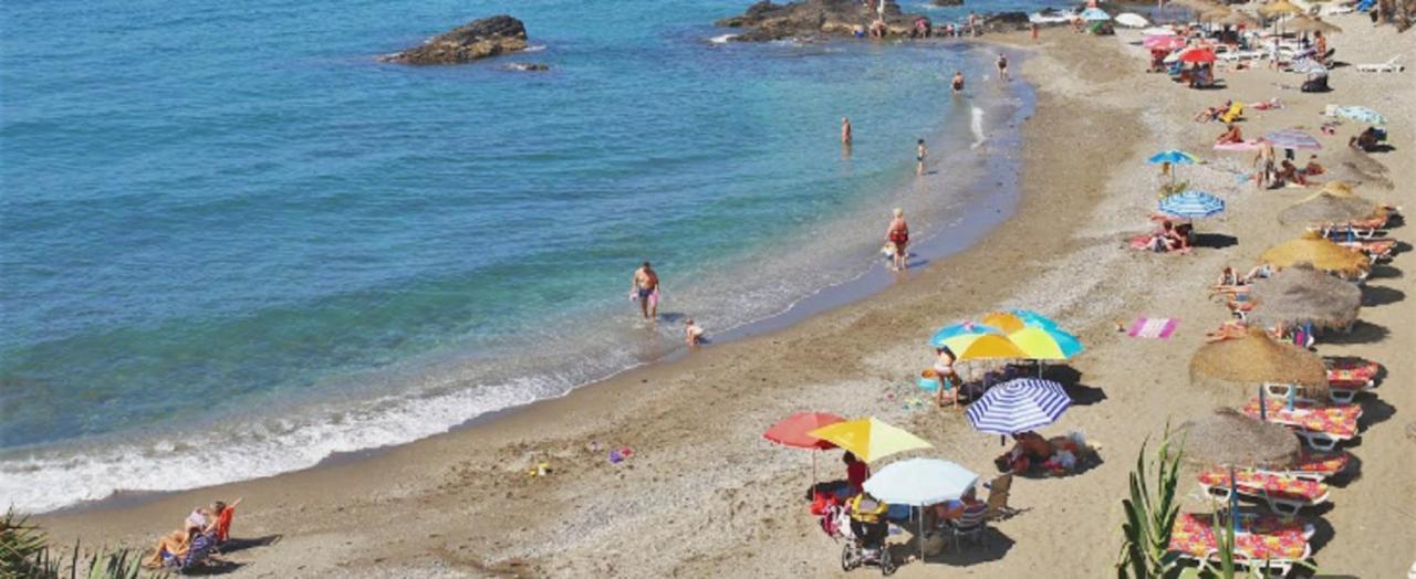Holidays2Benalmadena Torrequebrada Sea View Front Beach With Pool Parking & Terraces Dış mekan fotoğraf