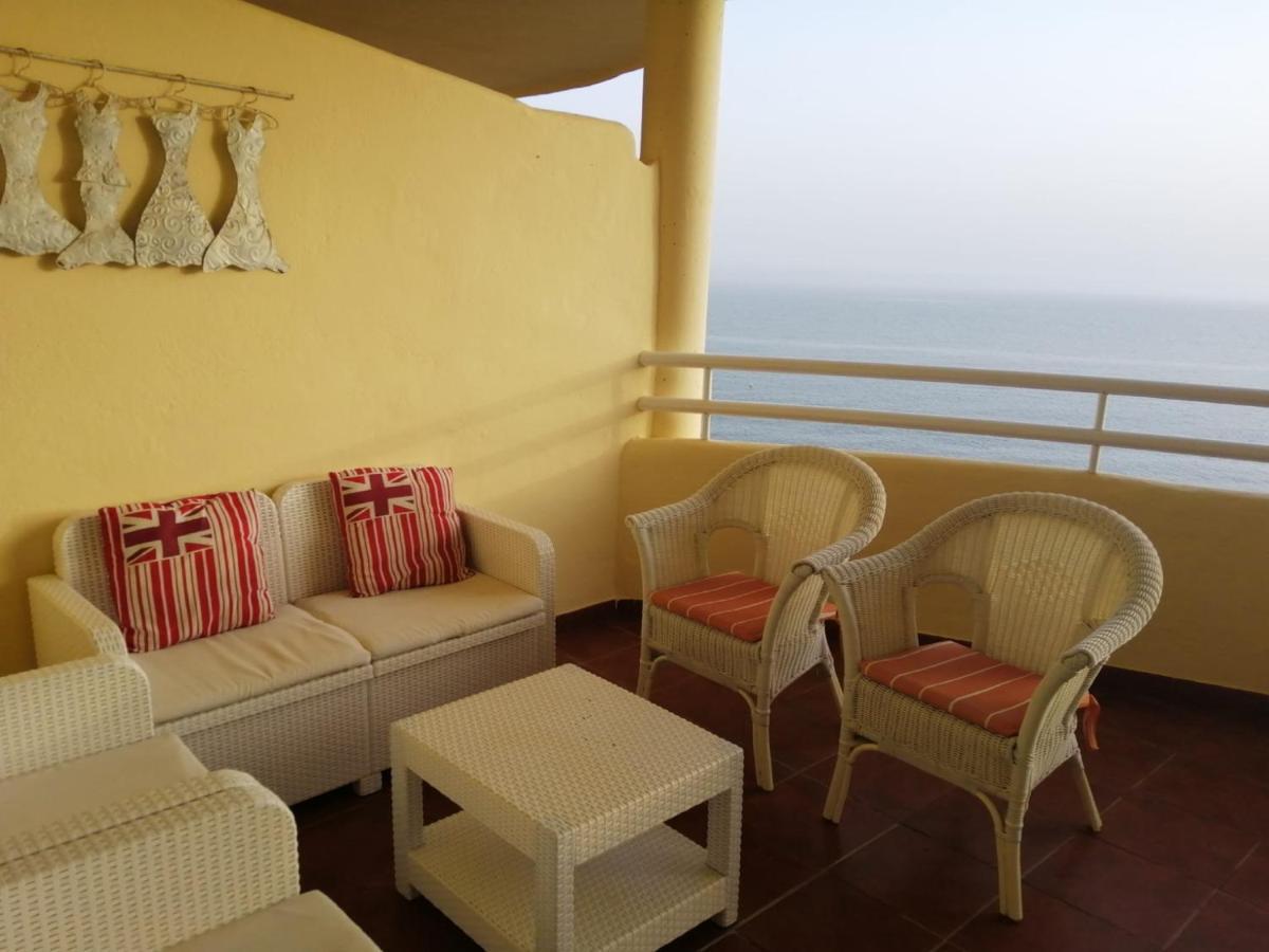 Holidays2Benalmadena Torrequebrada Sea View Front Beach With Pool Parking & Terraces Dış mekan fotoğraf